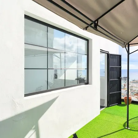 Urban Ocean Lookout *